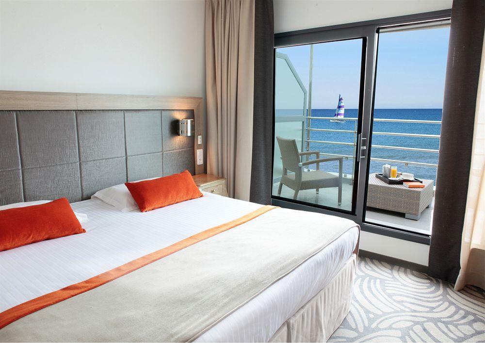 Atlantic Hotel & Spa لي سابلِ دولونْ المظهر الخارجي الصورة